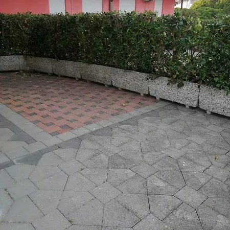 Biloba-gemini Apartment